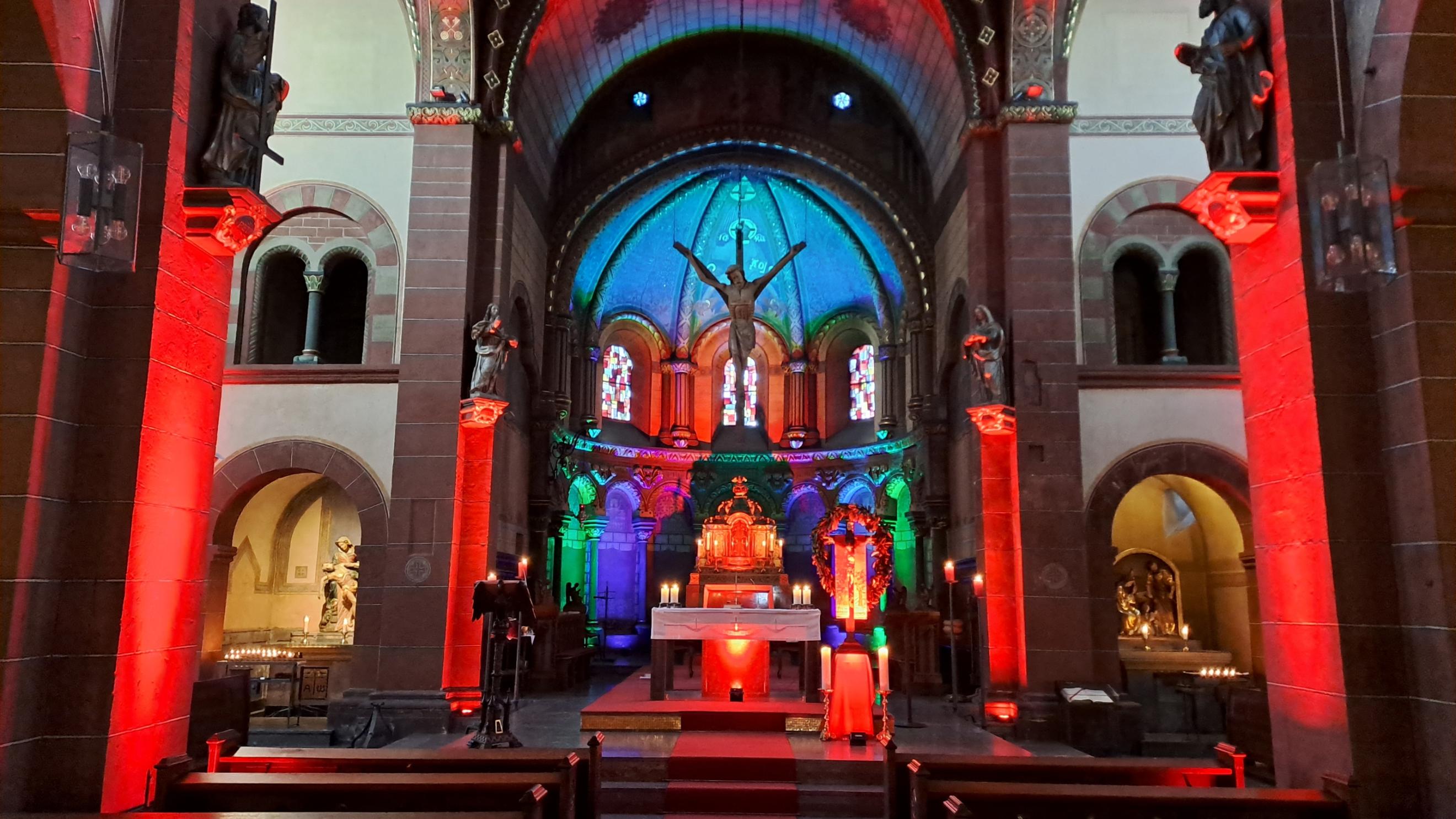 warm up service am Sonntagabend