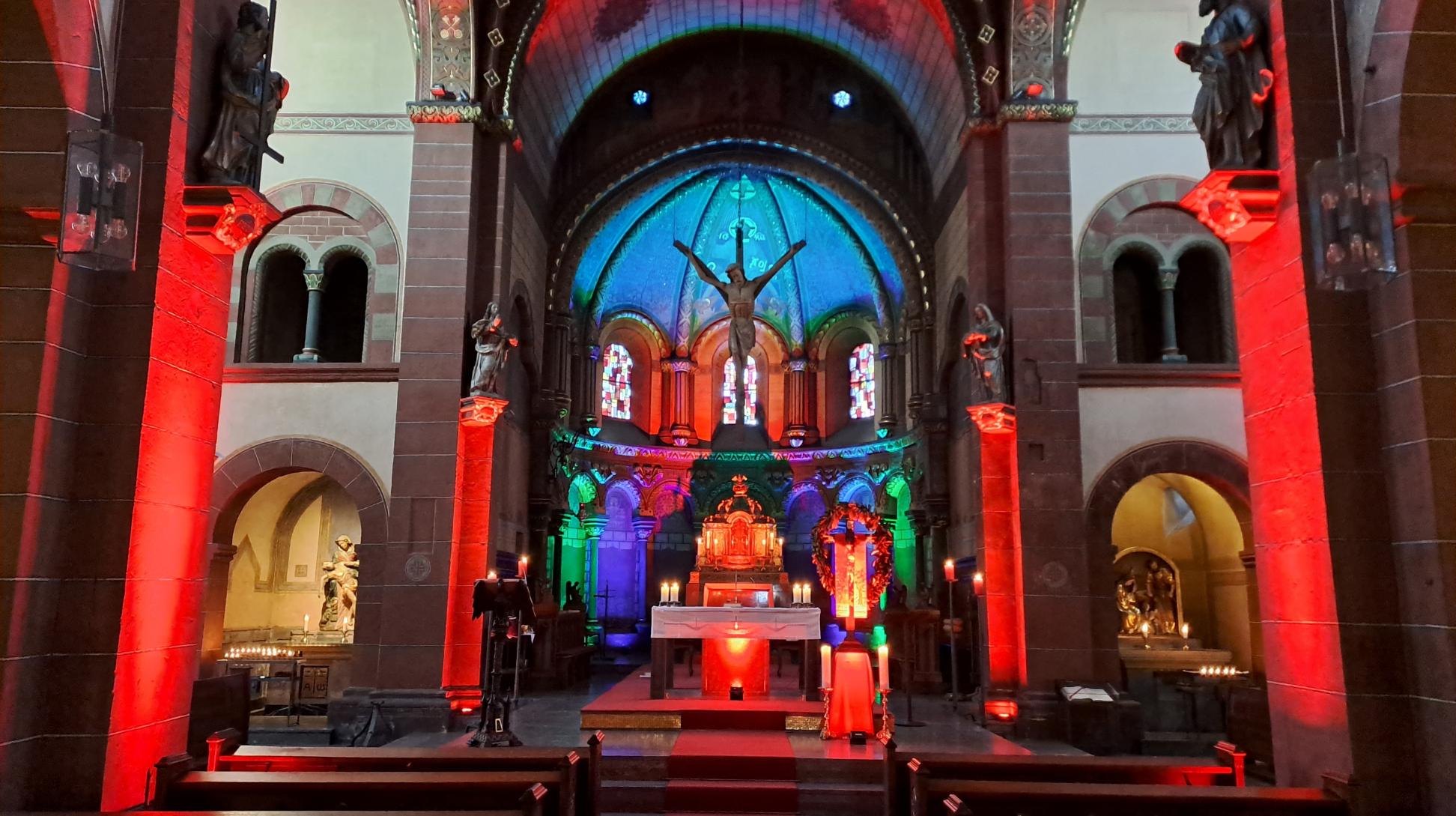 warm up service am Sonntagabend