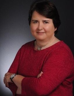 Szilvia Toth