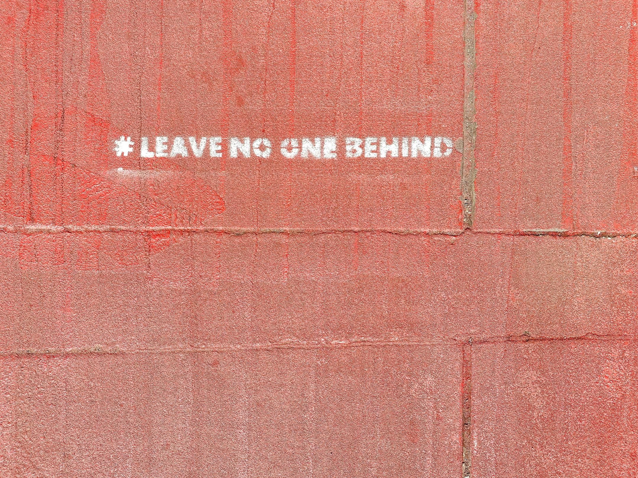 Etienne Giradet - Leave no one behind