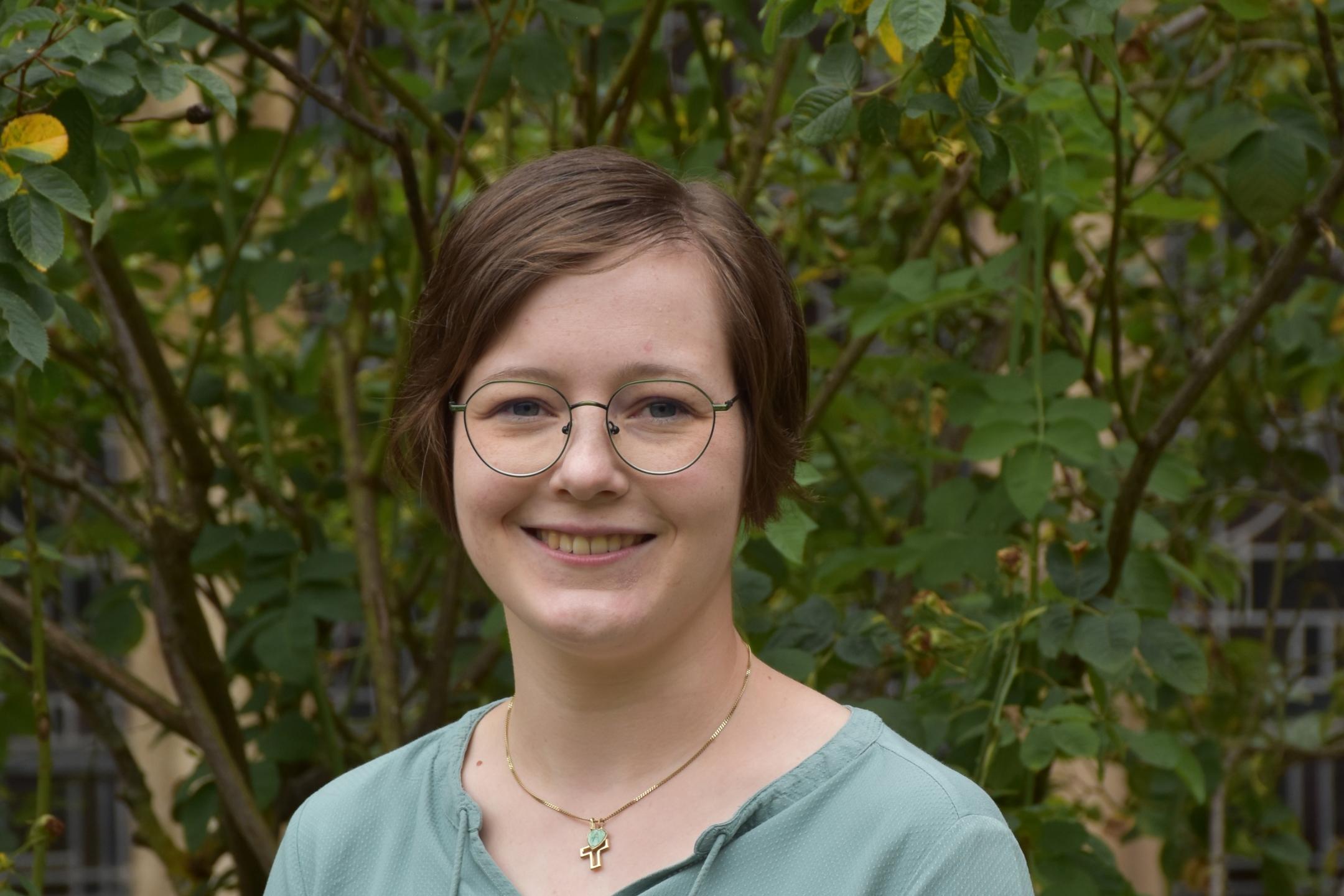 Hannah Maxem wird am 3o. August zur Pastoralreferentin beauftragt.